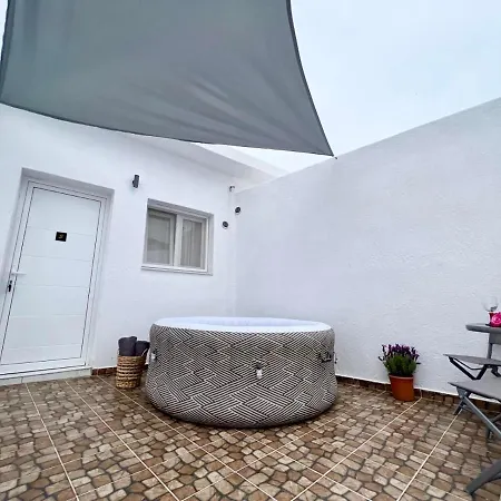 Village Anto Apartment Fira (Santorini)