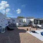 Village Anto Lägenhet *