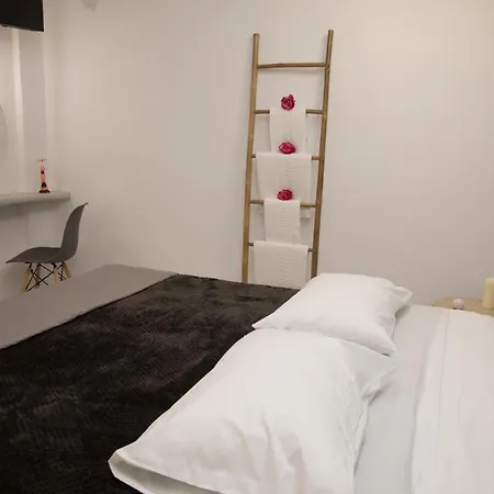 Village Anto Appartement Fira (Santorini)