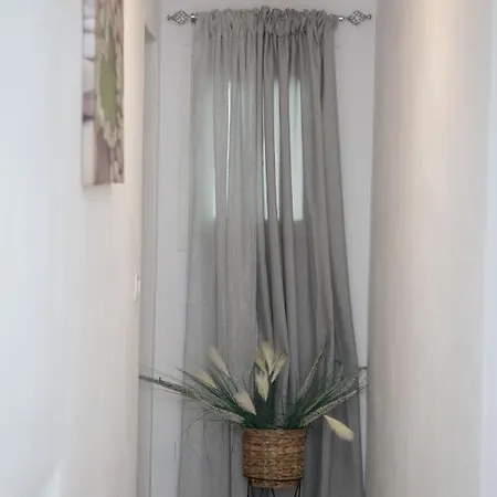 아파트 Village Anto