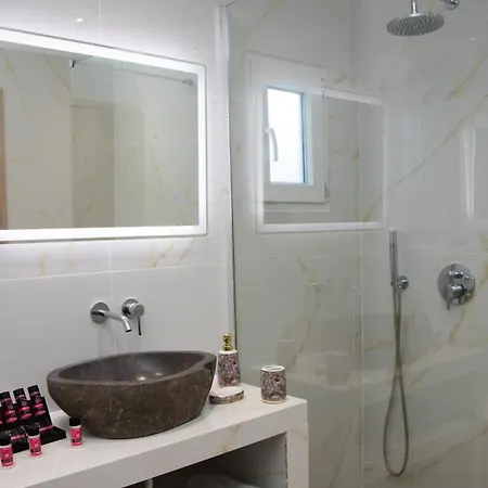 Village Anto 아파트 *