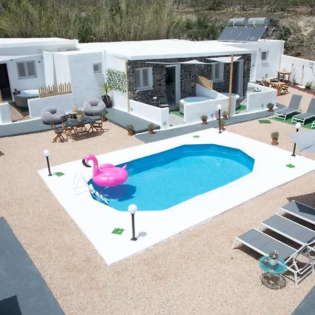 Village Anto Apartment *
