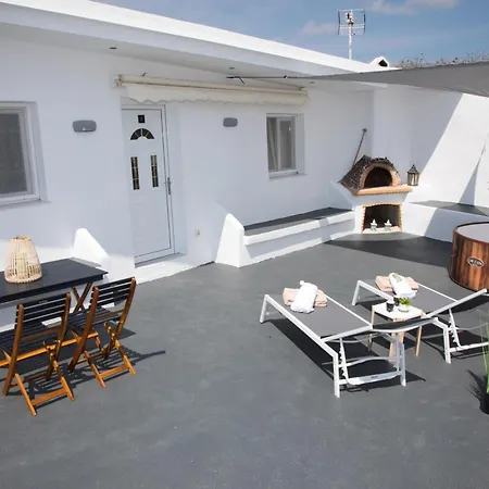 Village Anto Apartment Fira (Santorini)
