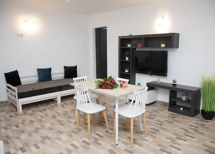 아파트 Village Anto