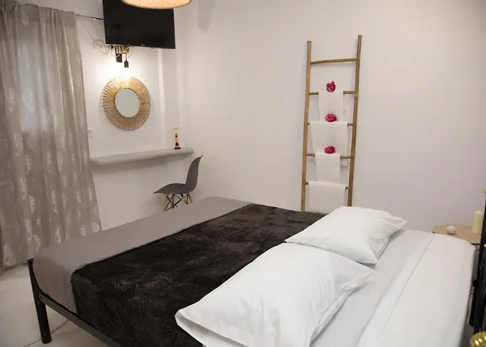 Village Anto * Fira (Santorini)