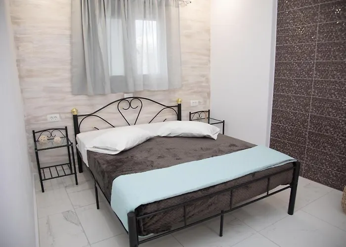 Village Anto * 산토리니