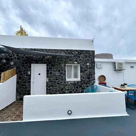 Village Anto شقة